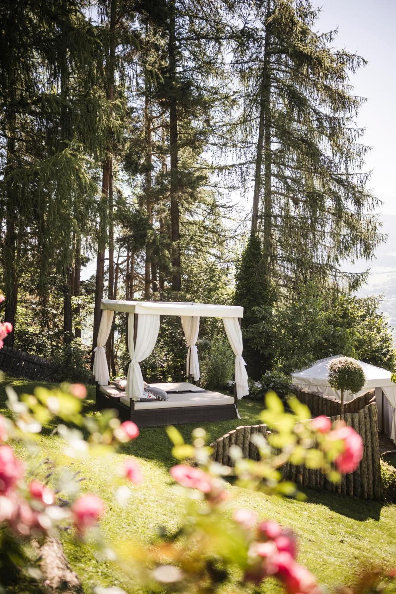 Boutique Pension Erlacher - Adults Only Villandro Eksteriør bilde